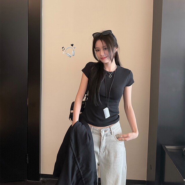 Superniniyy's must-have glutinous wool wool front-shoulder slim version round neck slim short-sleeved bottoming T-shirt for women