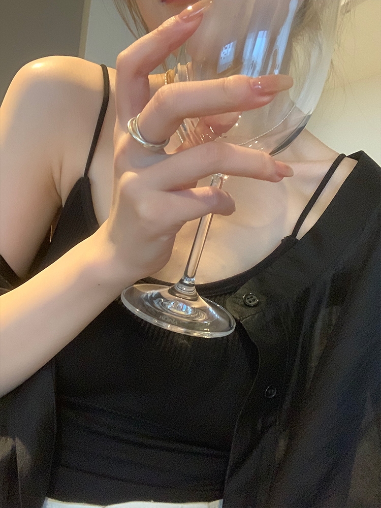 百搭 领显瘦修身纹理感收腹小吊带背心女春秋 U superniniyy chao 百搭 领显瘦修身纹理感收腹小吊带背心女春秋 U superniniyy chao