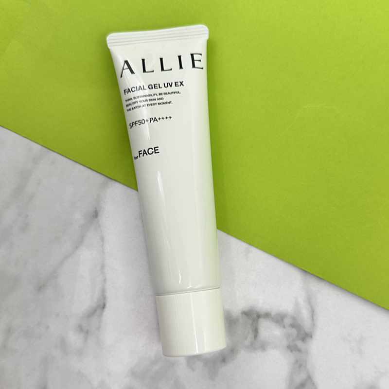 ALLIE/皑丽嘉娜宝防晒霜隔离水润倍护二合一防紫外线日本SPF50++