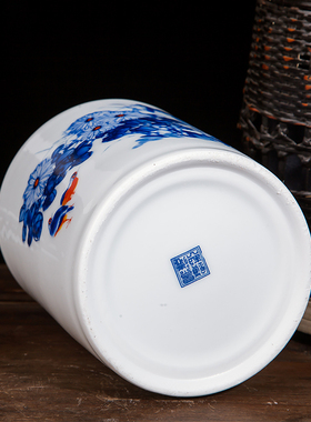 景德镇现代时尚风用品装饰陶瓷器