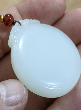 小石头和田玉羊脂白玉籽料挂件