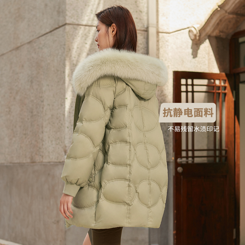 Y269762Y 2021 千仞岗 冬季新款中长款狐狸毛领连帽加厚保暖羽绒服 Y269762Y 2021 千仞岗 冬季新款中长款狐狸毛领连帽加厚保暖羽绒服