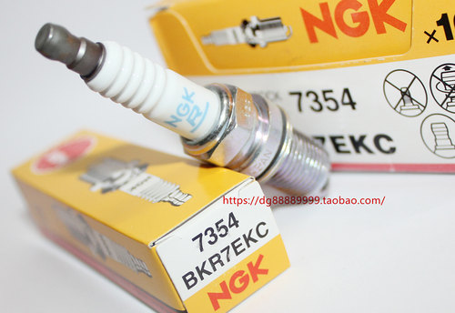 NGK双爪火花塞BKR7EKC适用宝马R850 R1100 R1150 R1200 - 图0