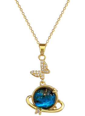 2025思潮秋季新款钛钢项链女式百搭蓝色星球蝴蝶轻奢气质满钻项链