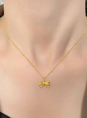 在逃公主蝴蝶结轻奢小巧钛钢项链女生感简约吊坠锁骨链不掉色