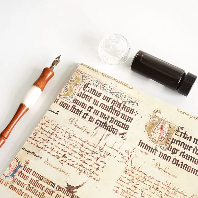 Yiyi English Calligraphy Flat Flat Set Western Calligraphy Art Gothic Photo Post Stroke Pen Italian Tutorial Tutorial