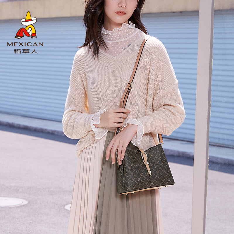 稻草人旗舰店女士包包 新款复古撞色单肩包简约洋气百搭斜挎包 2020 稻草人旗舰店女士包包 新款复古撞色单肩包简约洋气百搭斜挎包 2020