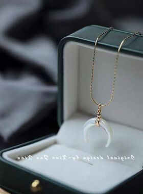 珍亮吊坠设计珍珠送礼物轻奢项链