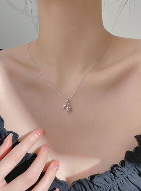 女学生链闺蜜小苍兰铃兰设计感花项链简约同款小礼物锁骨兰花森系