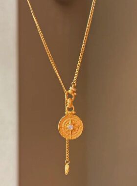 高级感小红书月亮一件代发锁骨