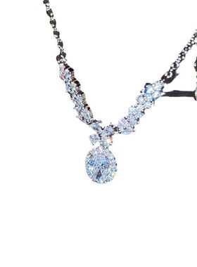 满钻鹅蛋红锁骨之翼简约银色项链