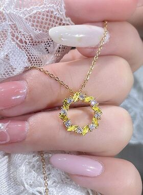 锆石花环吊坠锁骨女时尚简约精致链冷淡ins不锈钢风幸运项链花朵