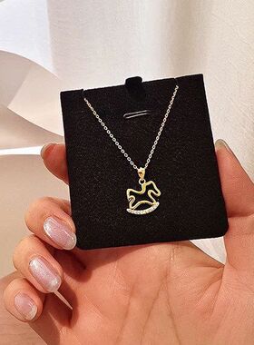 秋冬季童话文艺小木马项链小巧