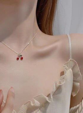 红色爆款七夕锁骨新款ins链樱桃