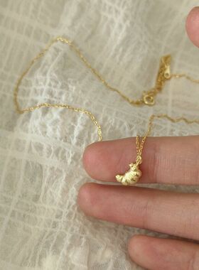 流行可颂女包跨吊坠简约面包爆款