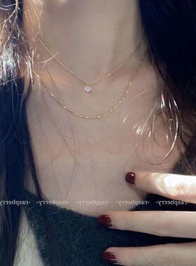 精致脖颈冷淡风金色项链PBERRY