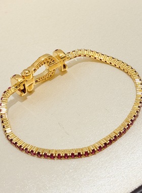 设计师s925纯银 玫红钻红宝石马蹄扣满钻手链感粉钻啪啪拉恰落日