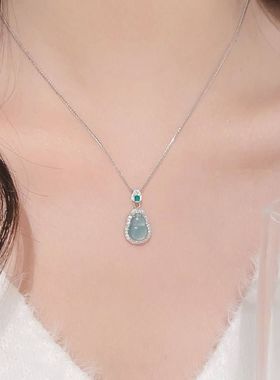 XBK新中式小葫芦吊坠天然危料蓝水翡翠福禄S925纯银项链精镶钻锁