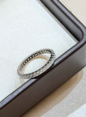 鑫葆康珠宝轻奢S925纯银单排钻戒指简约百搭精致爆闪经典叠戴搭配