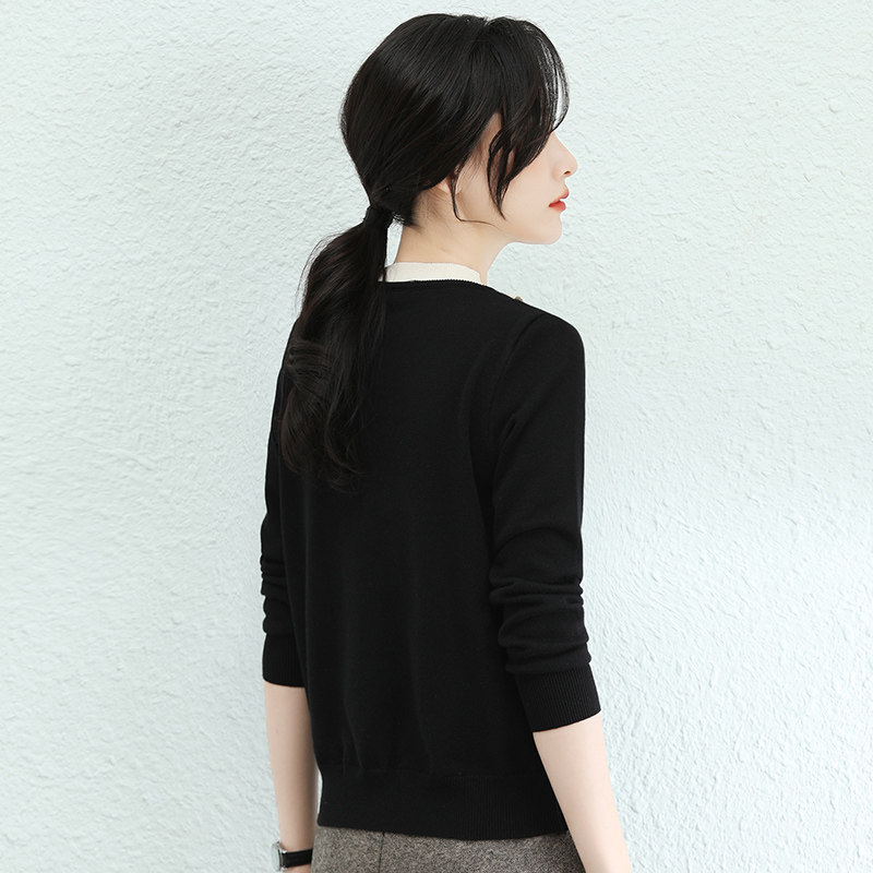 韩潮袭人撞色蕾丝小香风内搭春毛衣 韩潮袭人毛针织衫