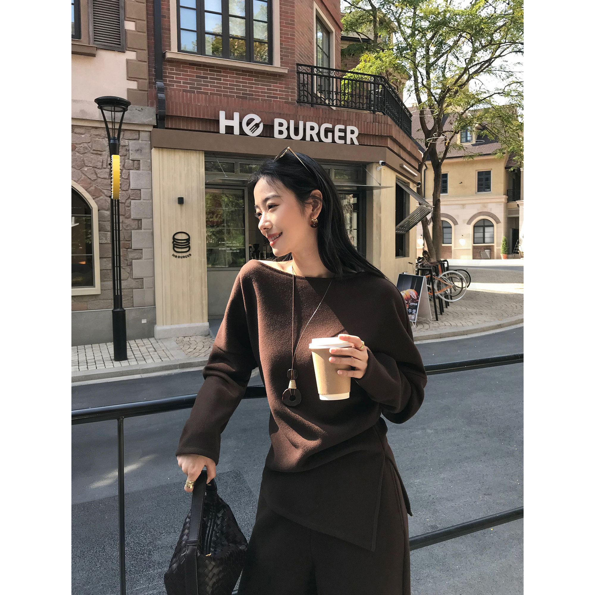 MULVAN 时髦东区 慵懒风不规则斜肩针织衫女垂感阔腿休闲长裤套装,淘宝优惠券,粉丝福利购,淘宝优惠卷