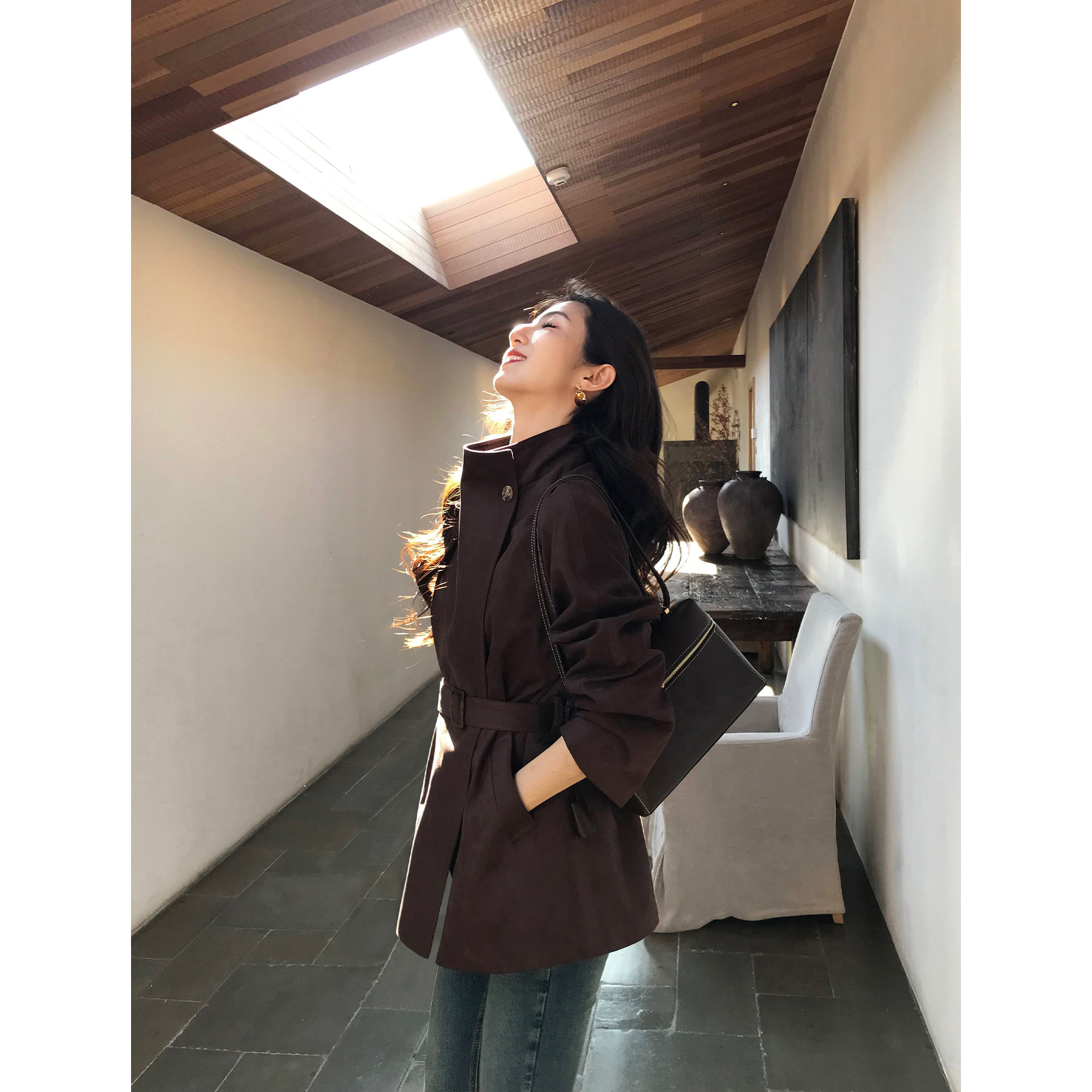 MULVAN 美学编导 立领麂皮绒夹棉外套女高级感宽松系带中长款风衣,淘宝优惠券,粉丝福利购,淘宝优惠卷