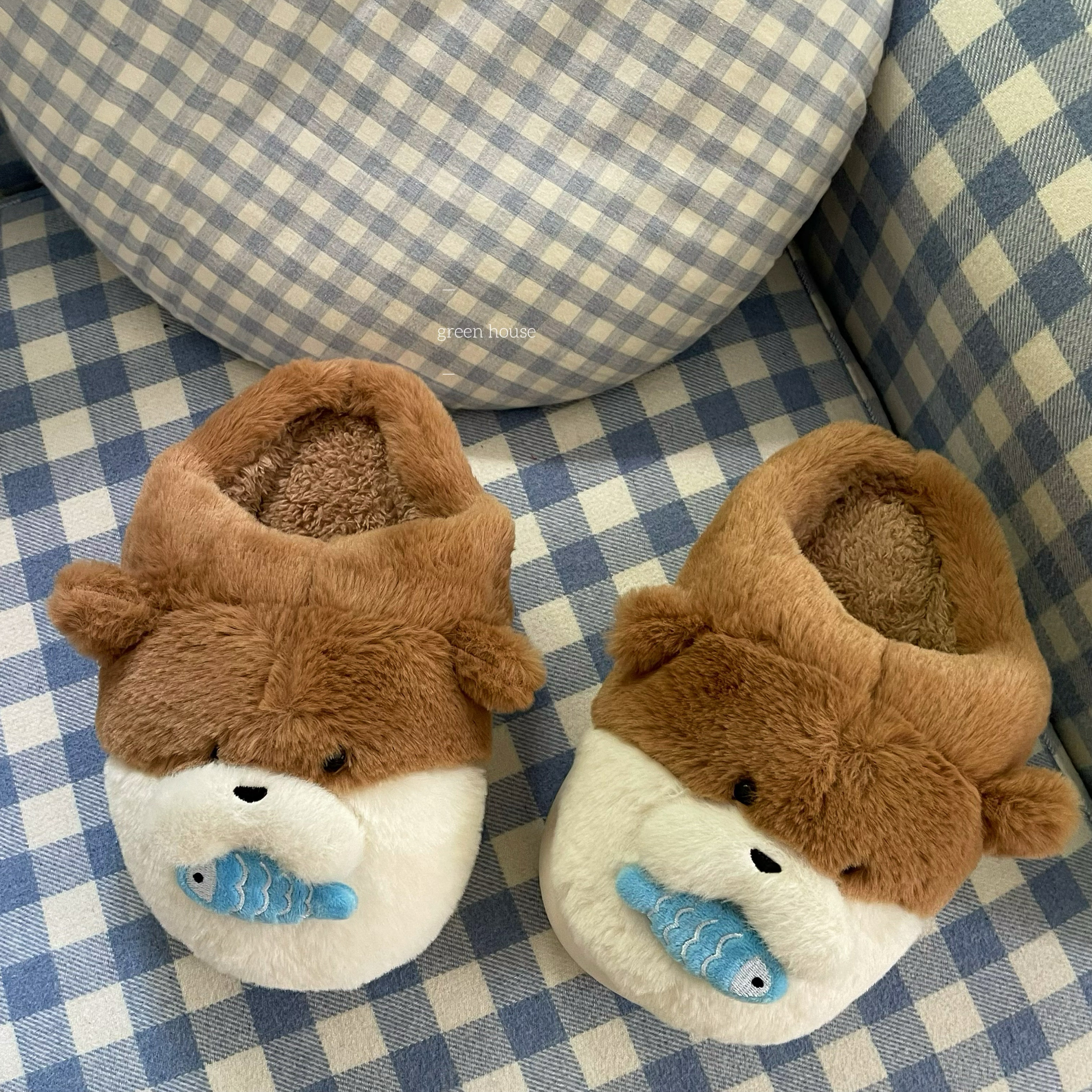 green house * 出口外贸熊吃鱼毛绒加厚底防水家居拖鞋,淘宝优惠券,粉丝福利购,淘宝优惠卷