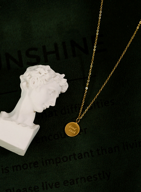 简约风18K金转运复古字母项链