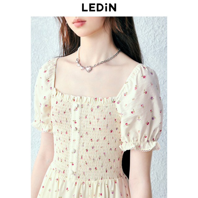Leting Sweet Square Neck Floral Skirt Summer New Women's Waist Slimming Short Skirt French Sleeve Dress
