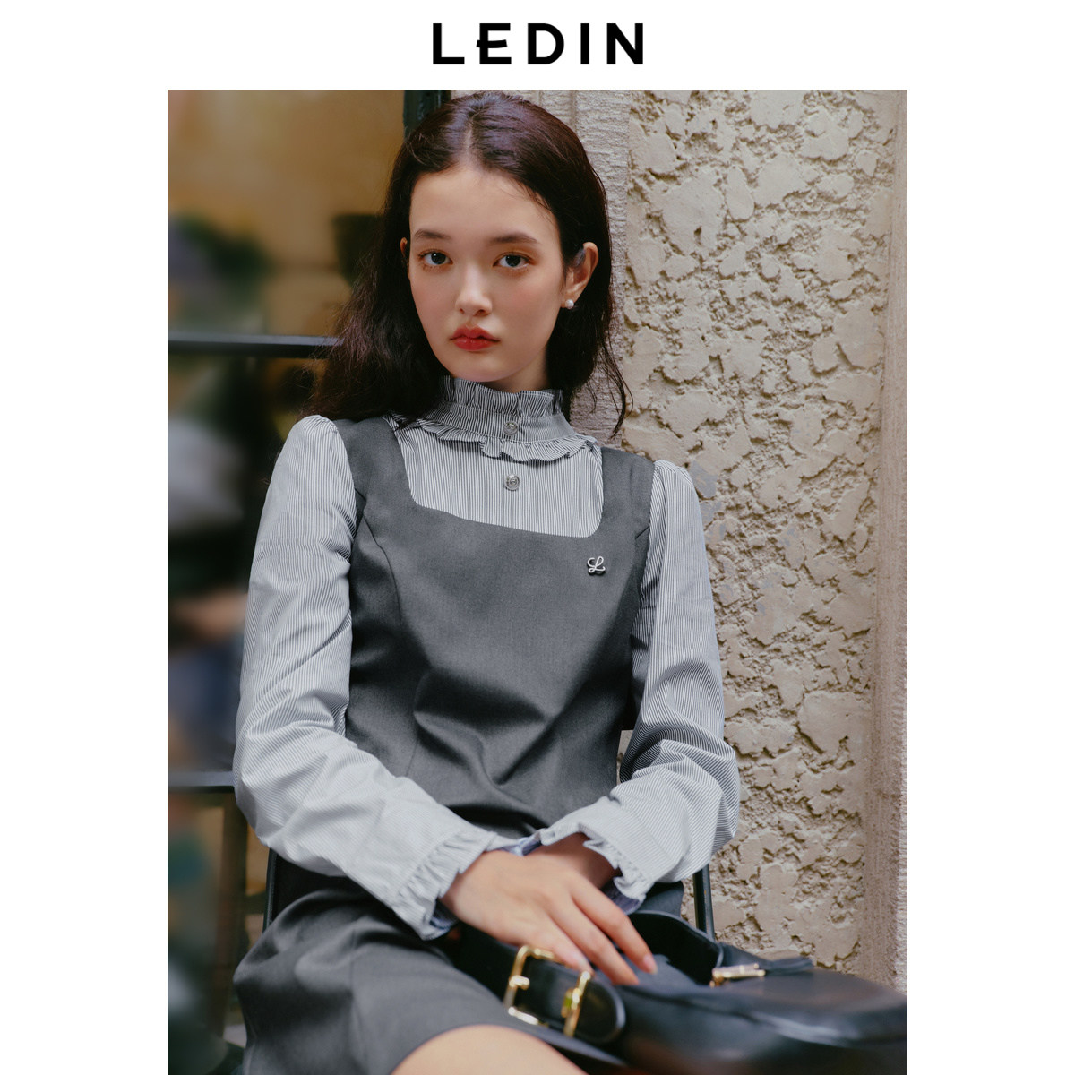 乐町miu系假两件长袖连衣裙秋新款格雷系学院风花边半高领连衣裙