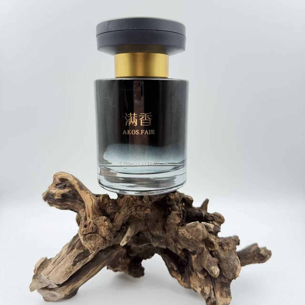 持久香氛香水车载除异味摆件汽车香薰茶香宋朝黑金女香格里拉用薰