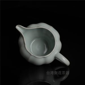 台湾衡连品牌正品瓷汝窑天青开片棱瓣茶海功夫茶具公道杯分茶器