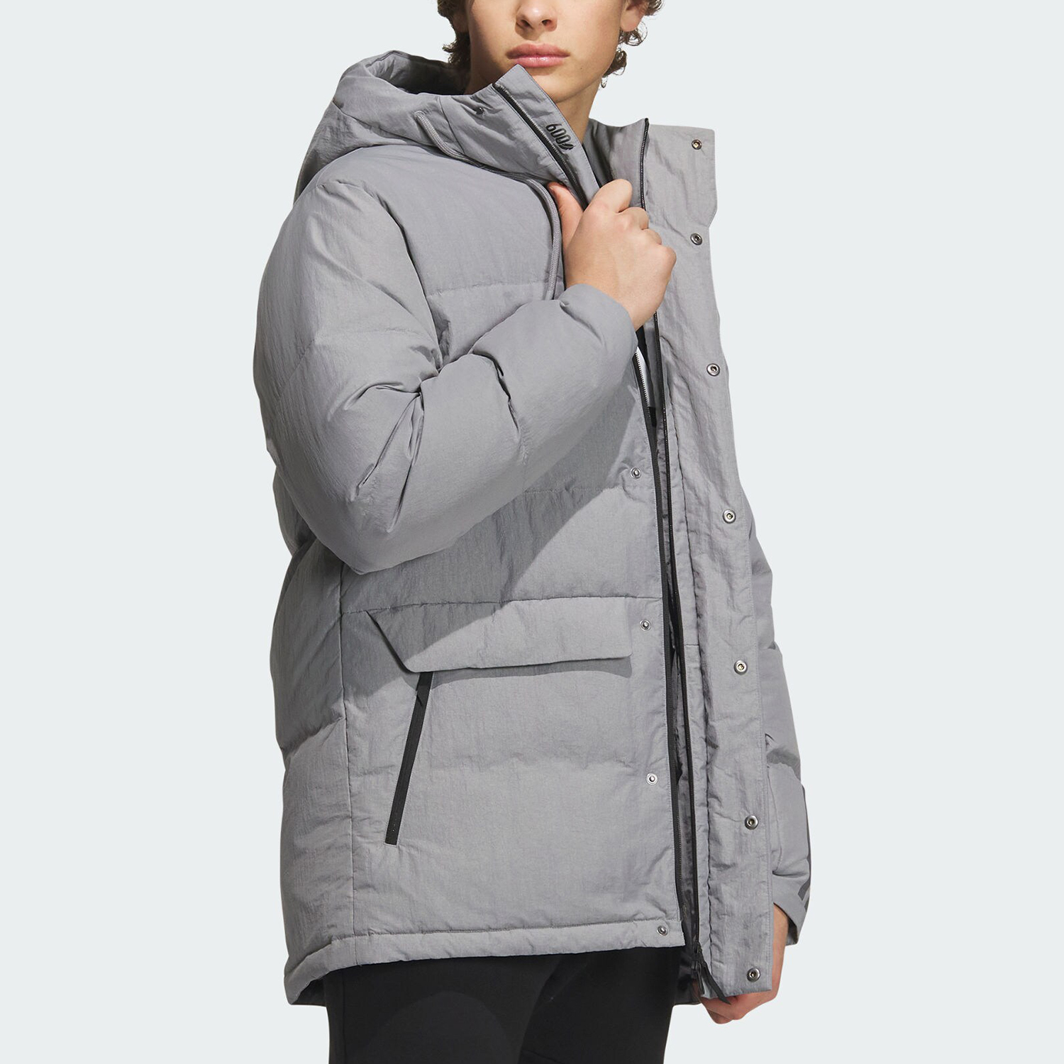 Adidas/阿迪达斯正品新款男子中长款连帽运动羽绒服IL8924 - 图0