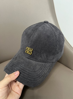 韩系高品质M家灯芯绒硬顶鸭舌帽男女磨毛破边显脸小百搭棒球帽