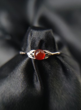 S925纯银女竹节款式简约风格尾戒