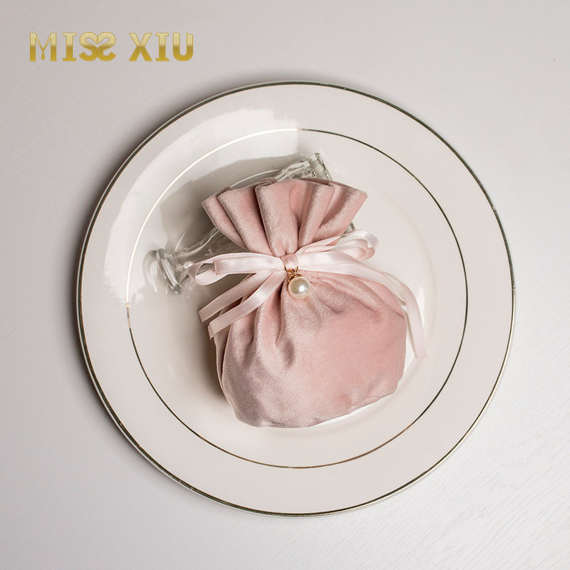 MISSXIU[KISS]结婚喜糖盒丝绒袋糖果小礼品包装袋ins风2元起包邮 - 图2