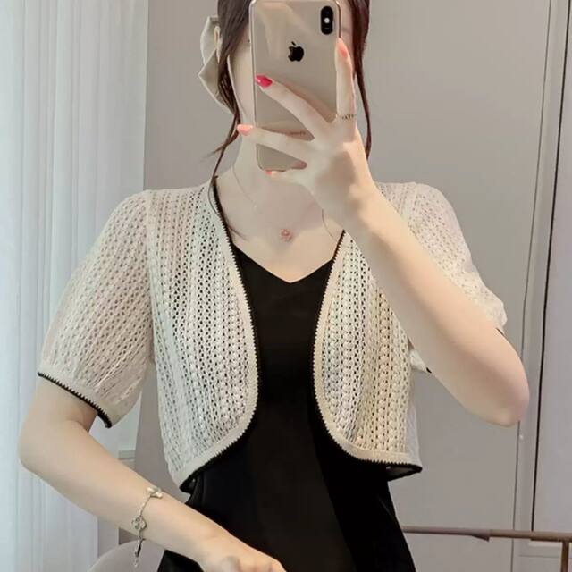 ເສື້ອນອກຂອງແມ່ຍິງ shawl ທີ່ມີສິ້ນ suspender ແບບໃຫມ່ blouse ຊັ້ນສູງ hollow knitted sun protection cardigan summer ແບບບາງໆ