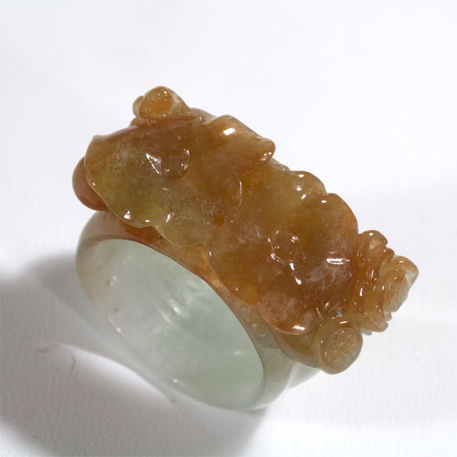 Yellow Jade Ruyi Jade Finger Ring