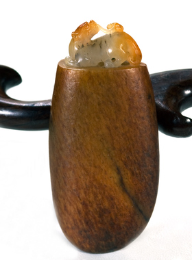 和田玉貔貅府上有龙把件白玉手玩