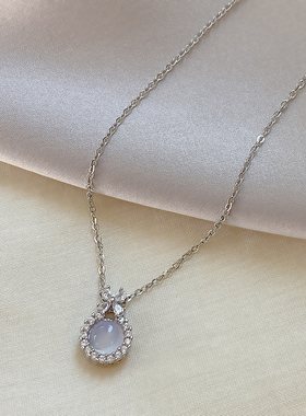 白色锆石水滴蝴蝶吊坠项链女ins气质精致百搭锁骨链甜酷颈链配饰