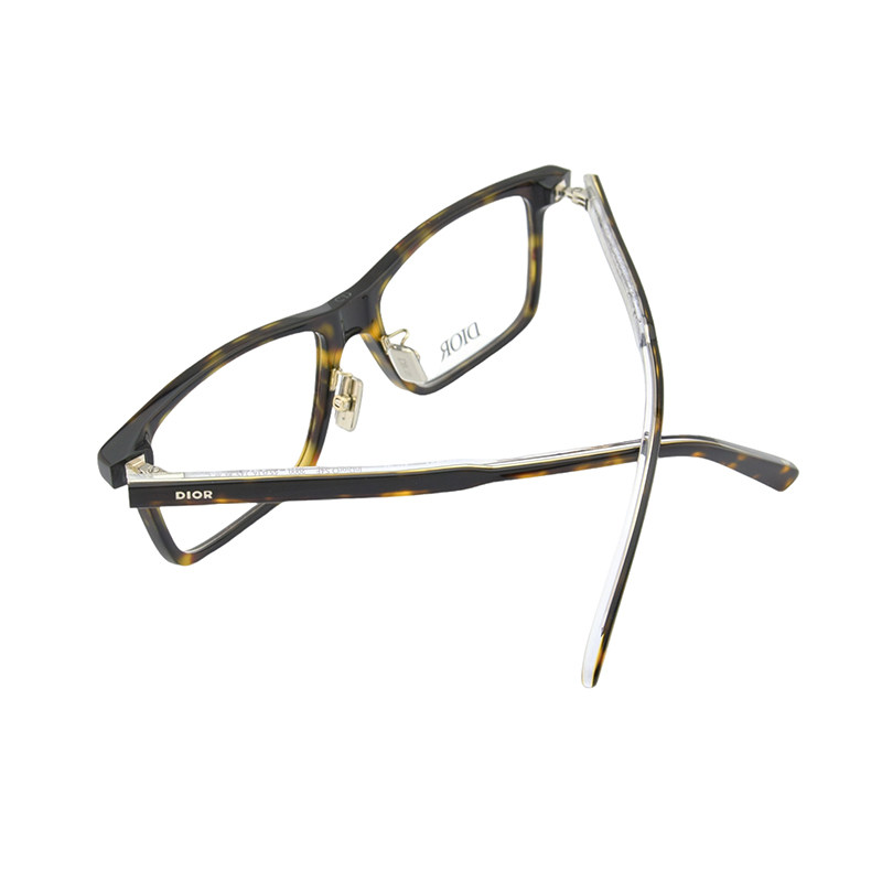  银泰百货精品太阳眼镜