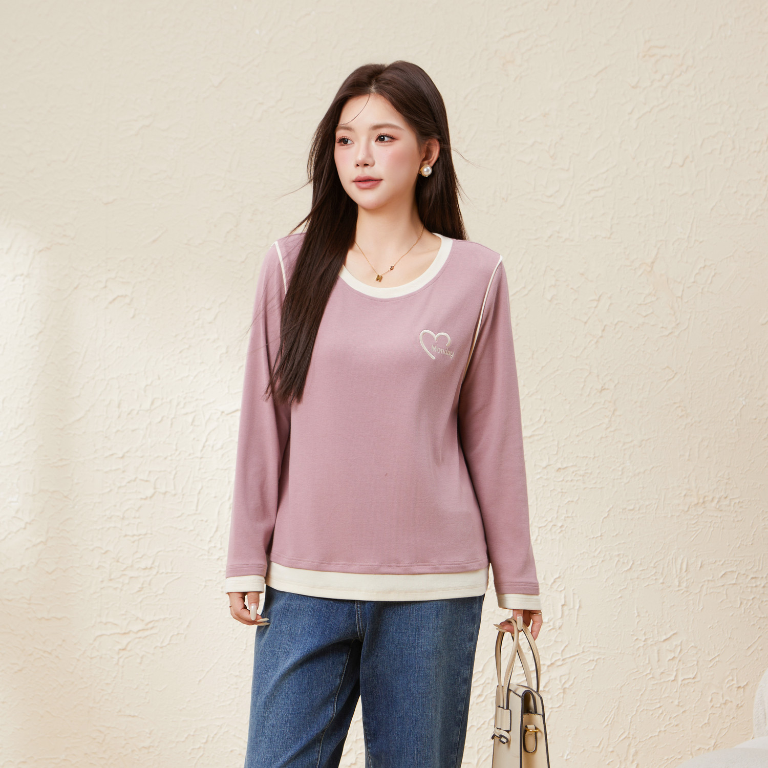 采多宝大码女装圆领撞色绣花上衣胖mm2025秋季新款梨型长袖t恤,淘宝优惠券,粉丝福利购,淘宝优惠卷