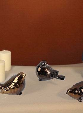 新古典风轻奢陶瓷软装摆件