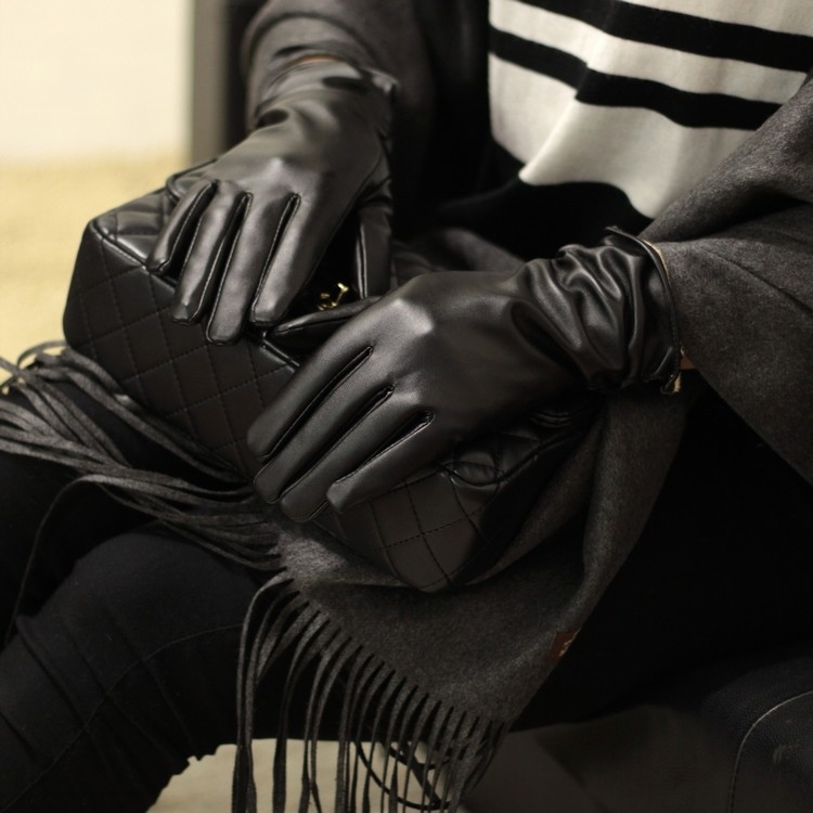 皮手套女冬加绒加厚防寒骑车户外保暖手套PU简约百搭手套皱褶气质,淘宝优惠券,粉丝福利购,淘宝优惠卷