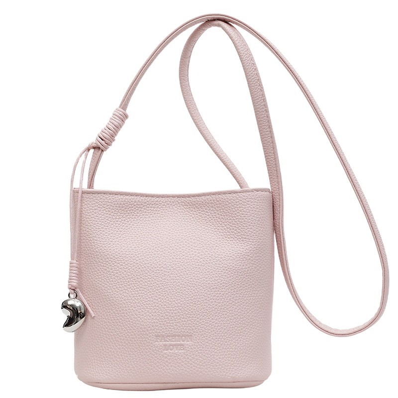 夏季流行爆款小包包女2025新款简约百搭斜挎包精致迷你超火水桶包,淘宝优惠券,粉丝福利购,淘宝优惠卷