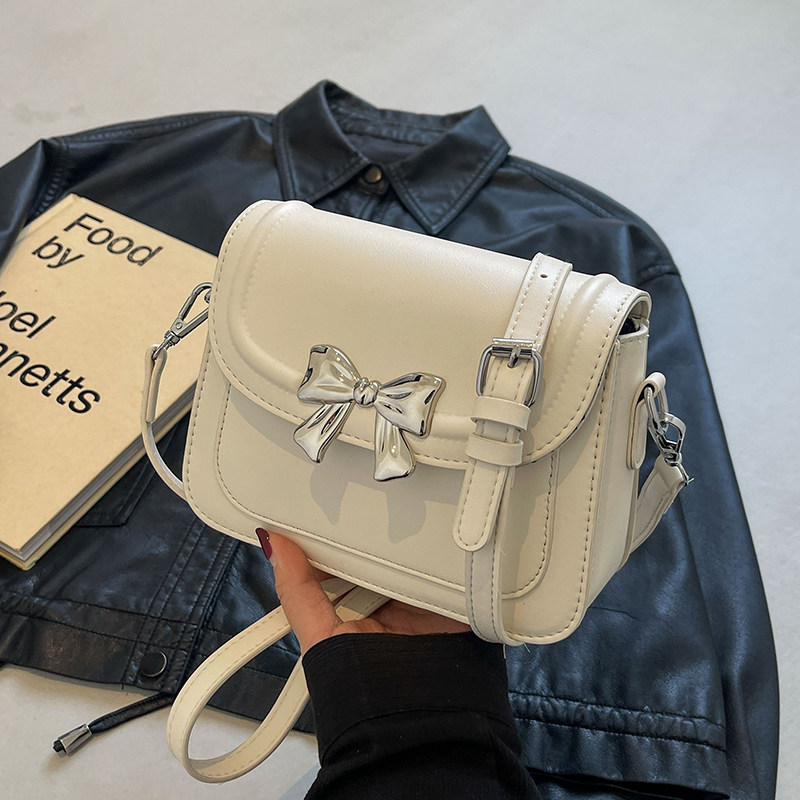 高级质感洋气小包包女2025新款流行百搭斜挎包时尚爆款超火小方包,淘宝优惠券,粉丝福利购,淘宝优惠卷