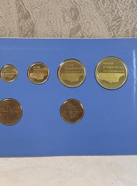 顺丰包邮 荷兰卡装桌面摆件 1987年6枚套 带一枚纪念章