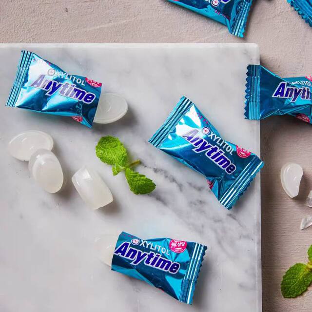 Lotte three-layer sandwich mint candy bag imported from Korea