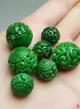 翡翠处理干青铁龙生祖母绿雕花