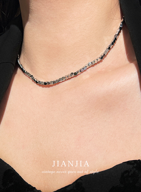 碎银几两小方块银色锁骨链